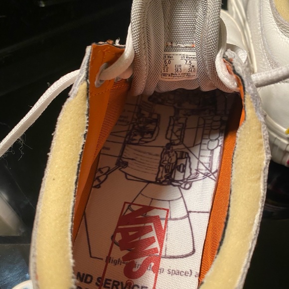Vans x NASA Space Voyagers 2016 Collab Women’s 7.5 - Picture 4 of 6